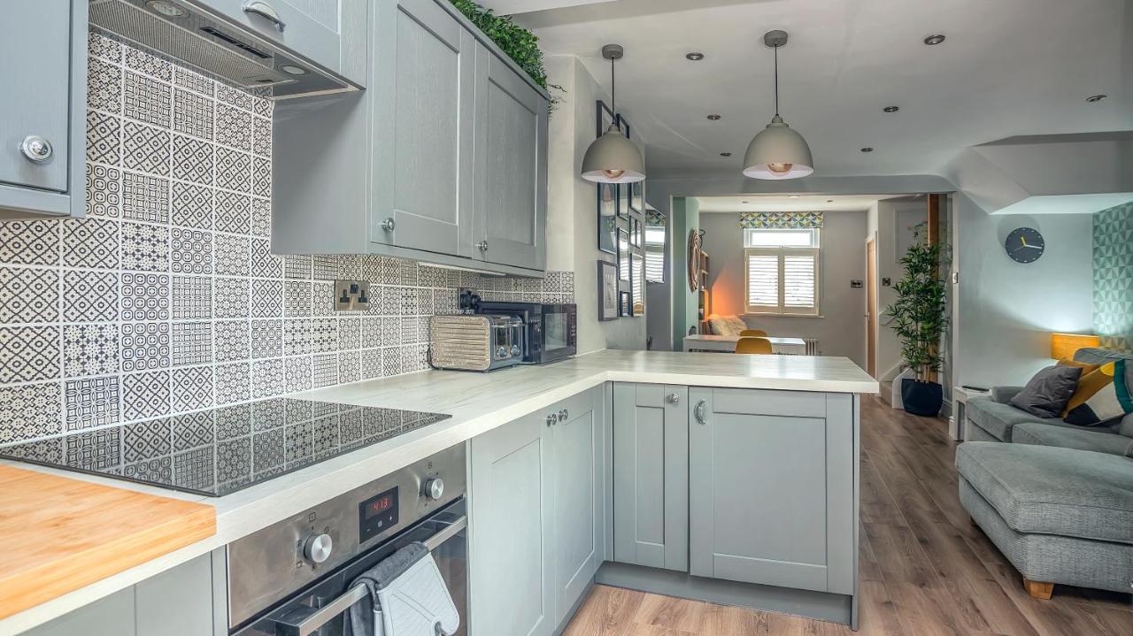 Вілла Modern 3-Bed House On Tarporley High Street Екстер'єр фото