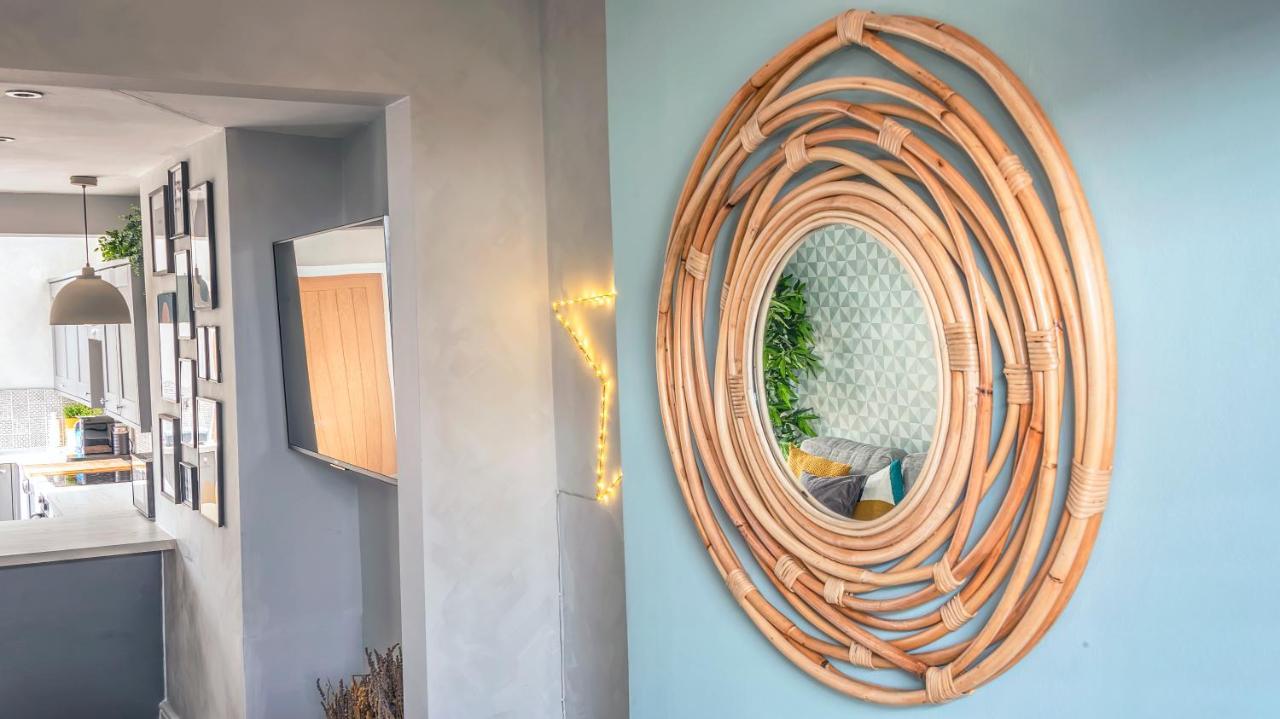 Вілла Modern 3-Bed House On Tarporley High Street Екстер'єр фото